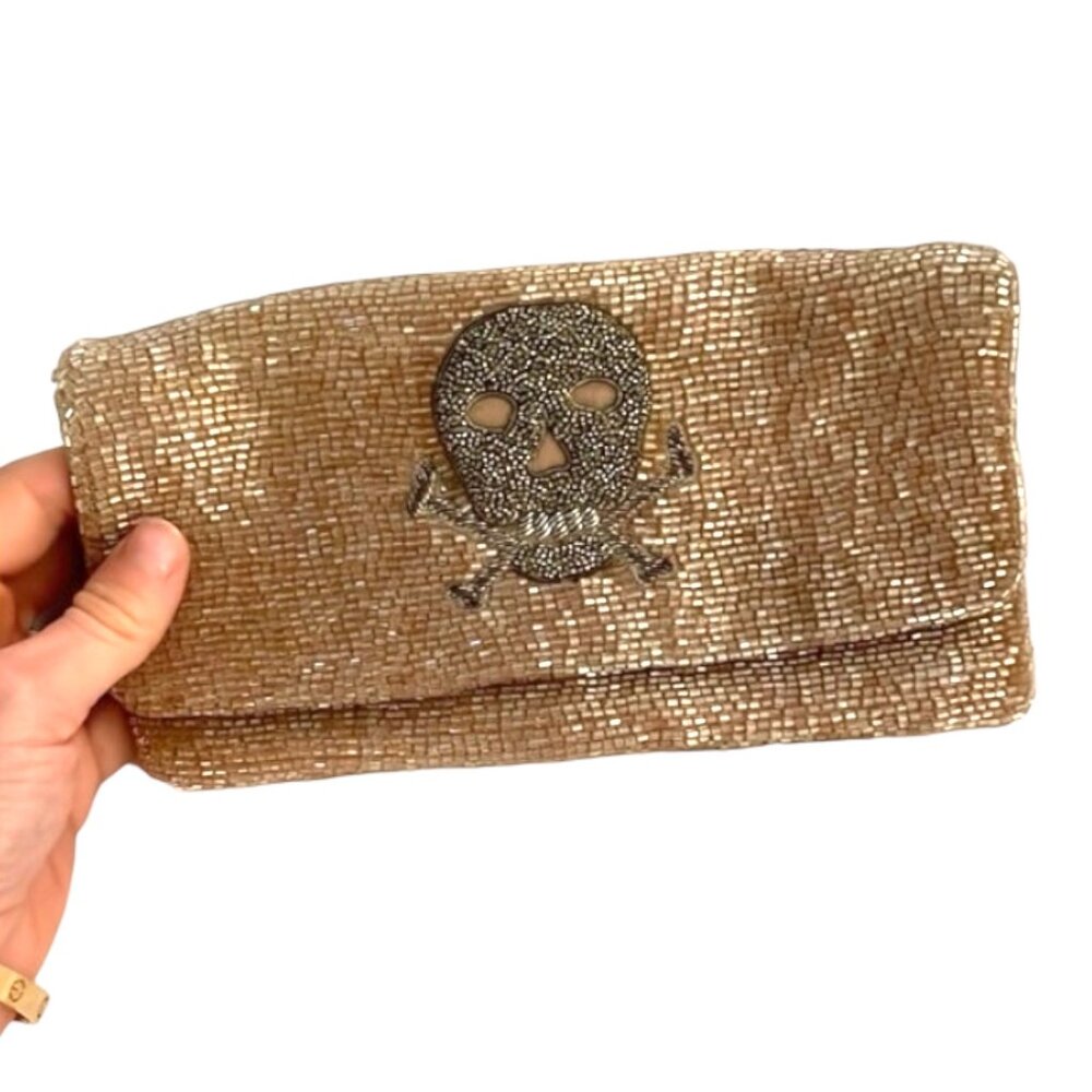 MOYNA SKULL AND CROSSBONES BAG BEADED in antique gold